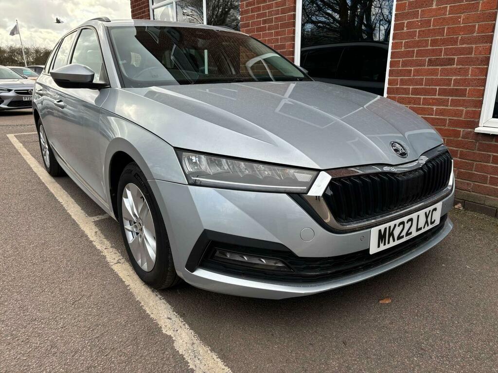 Skoda Octavia 1.0 Tsi Se Technology Euro 6 Ss MK22LXC Silver #3
