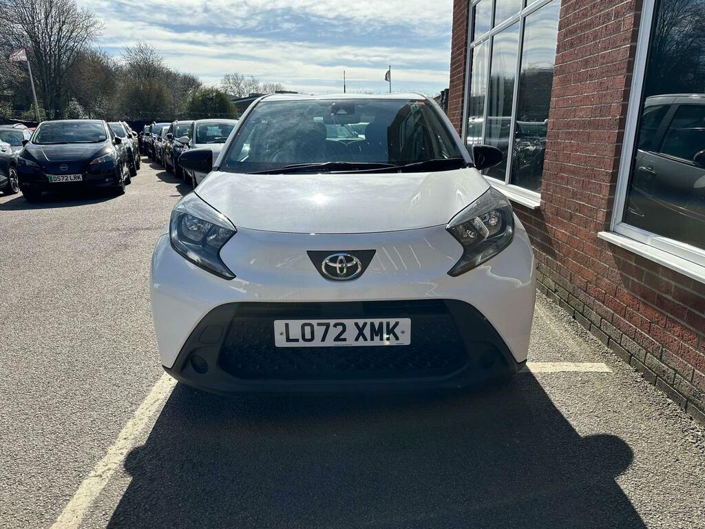 Toyota Aygo X 1.0 Vvt-i Pure Euro 6 Ss L072XMK White #5