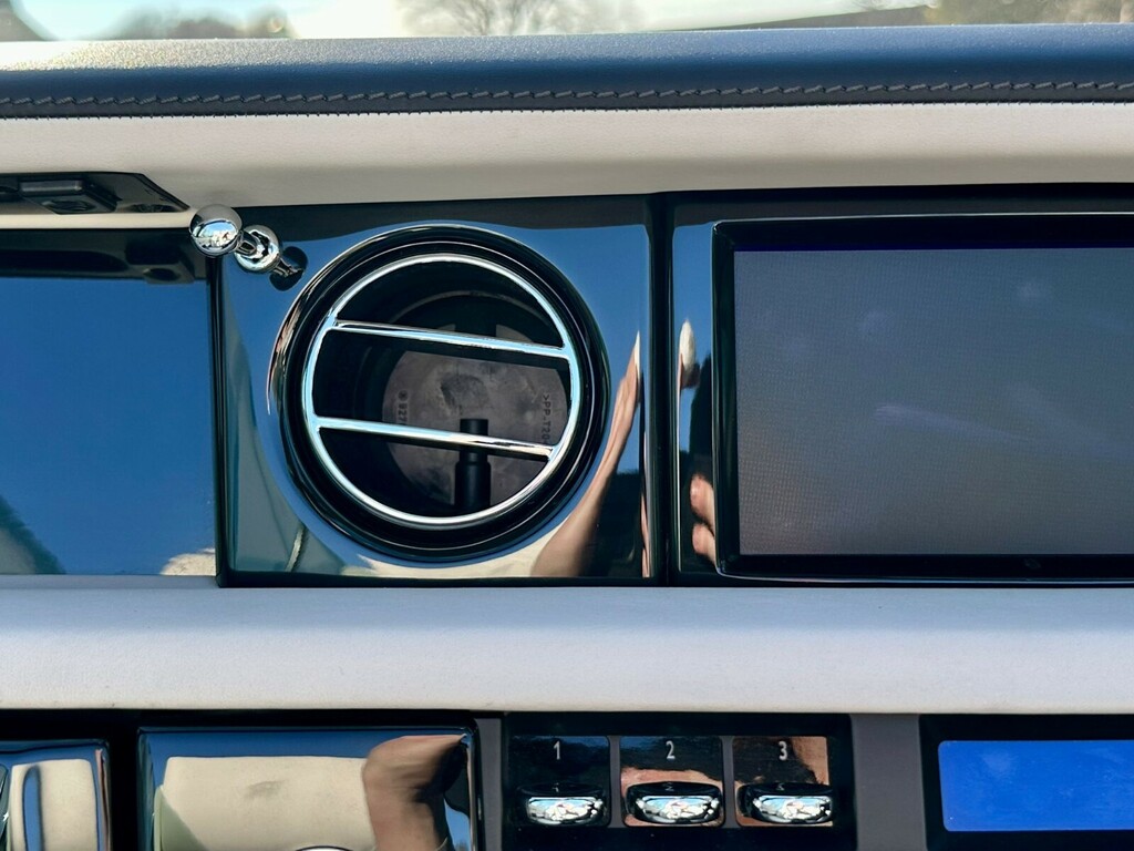 Rolls-Royce Phantom Drophead Coupe  #40