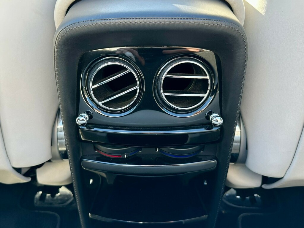 Rolls-Royce Phantom Drophead Coupe  #60