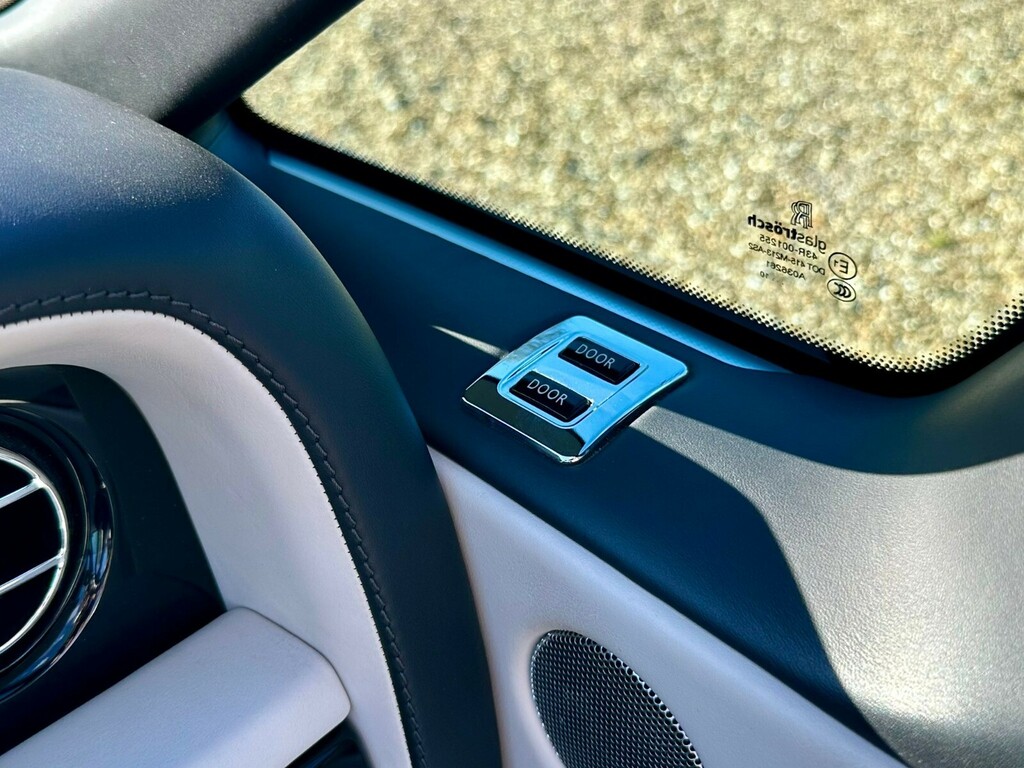 Rolls-Royce Phantom Drophead Coupe  #23