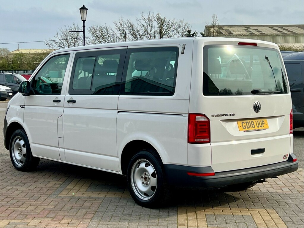 Volkswagen Transporter Shuttle T30 Tdi 150 Shuttle S Bmt Swb 9 Seat Minibus Dsg A GD18UUP White #6