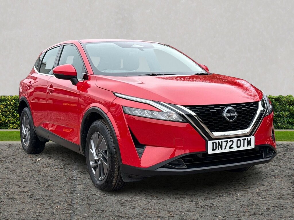 Nissan Qashqai 1.3 Dig-t Mh 158 Acenta Premium Red