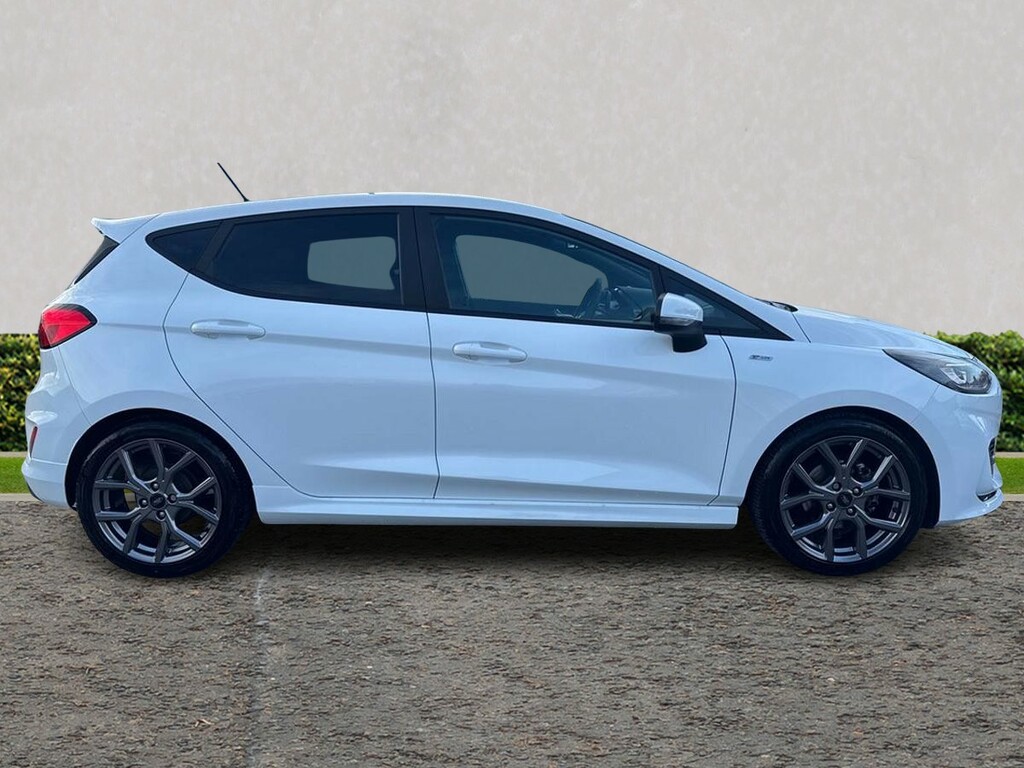 Ford Fiesta 1.0 Ecoboost Hybrid Mhev 125 St-line GV73XTW White #2