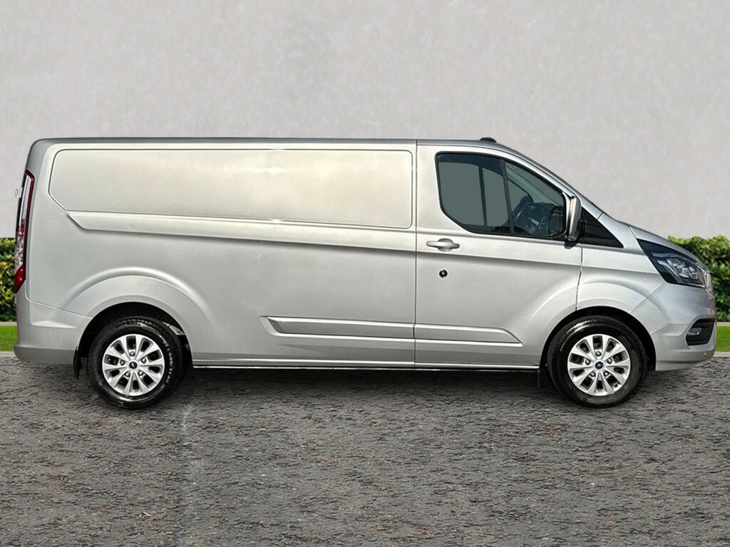 Ford Transit Custom 2.0 Ecoblue 130Ps Low Roof Limited Van MA22UXM Silver #2
