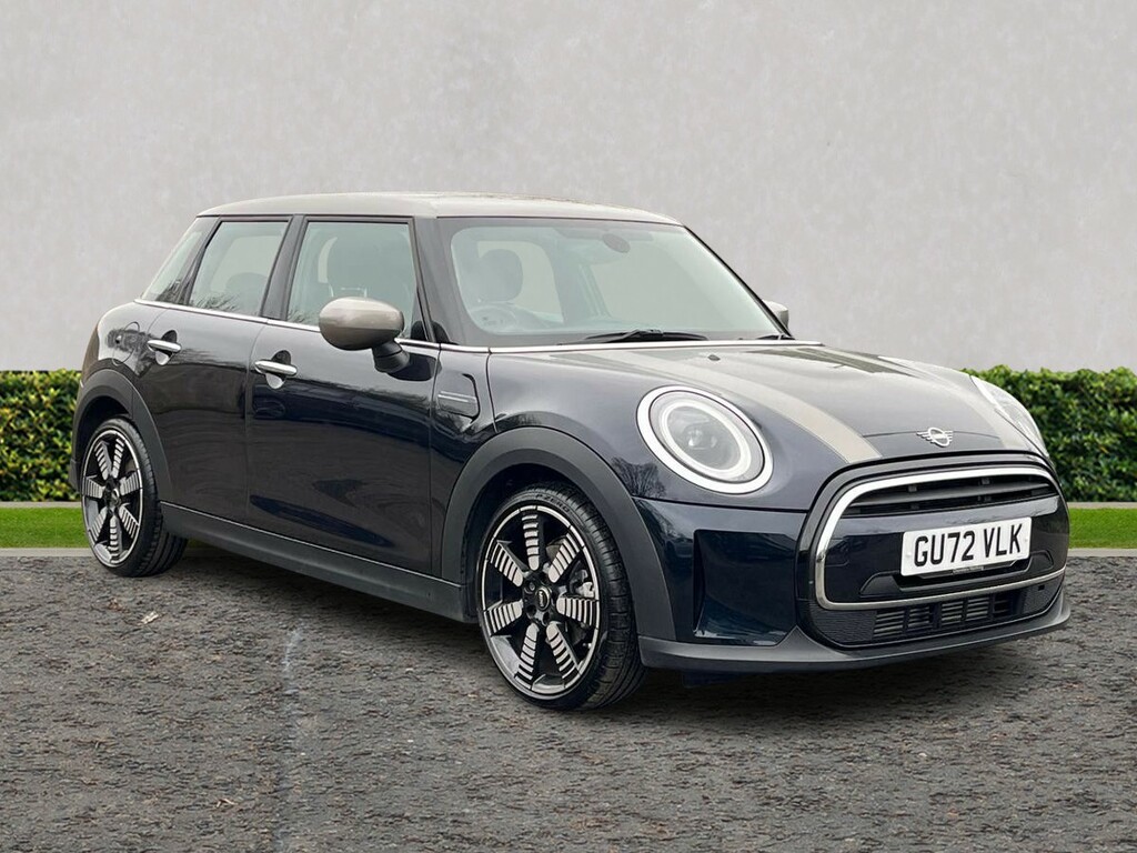 Mini Hatch 1.5 Cooper Exclusive Black