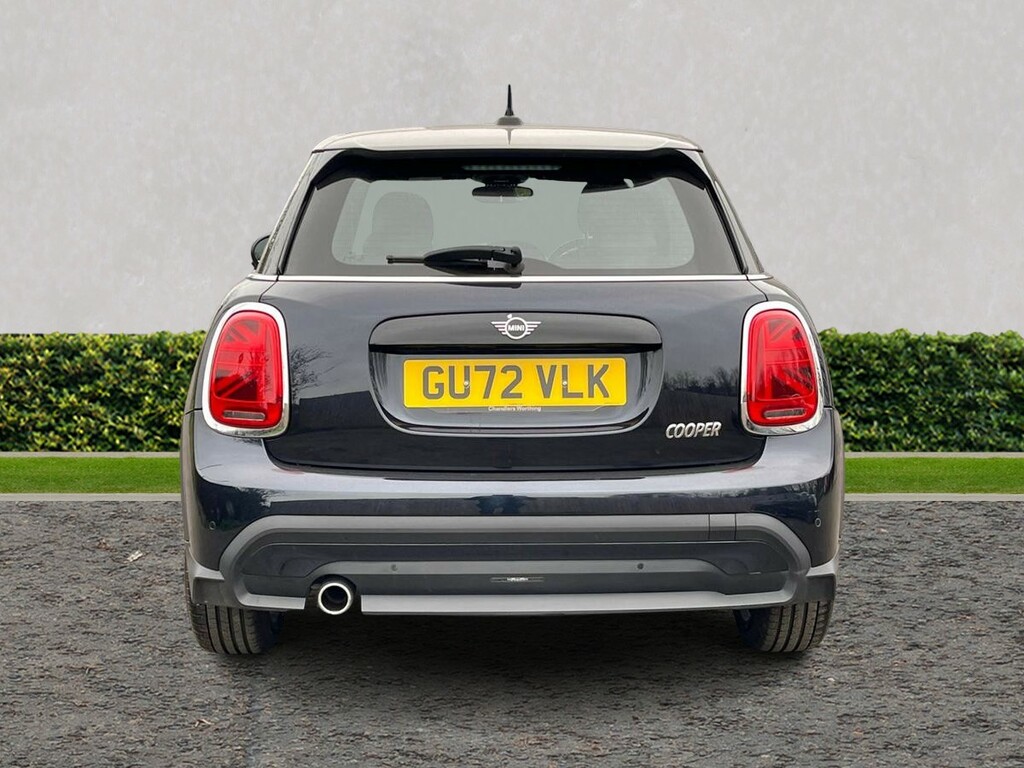 Mini Hatch 1.5 Cooper Exclusive GU72VLK Black #4