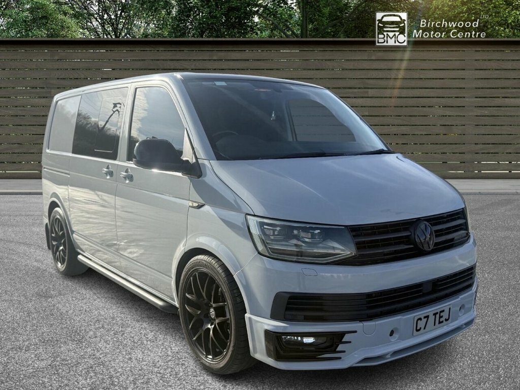 Volkswagen Transporter 2L Highline Grey