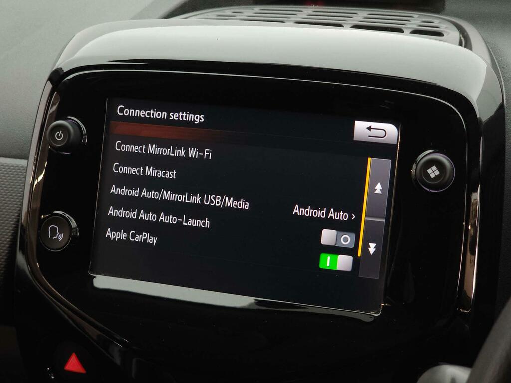 Citroen C1 1.0 Vti Flair Euro 6 Ss White #5