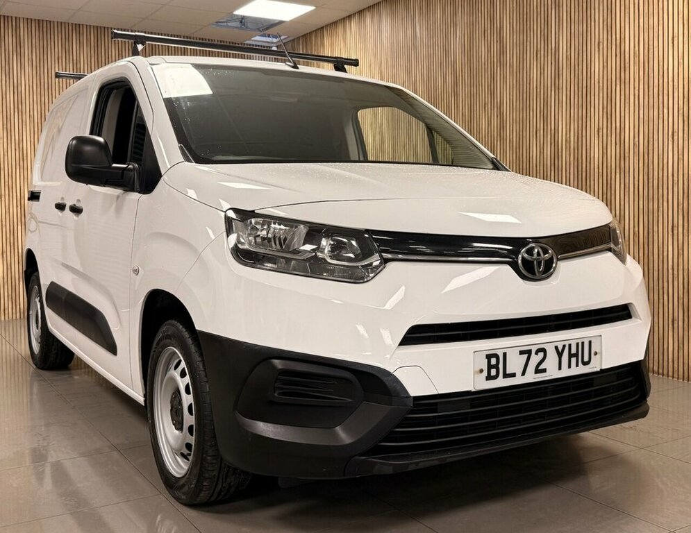 Toyota Proace City 1.5L Active BL72YHU White #5