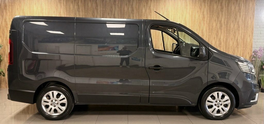 Renault Trafic 2L Extra MW73OLM Grey #2