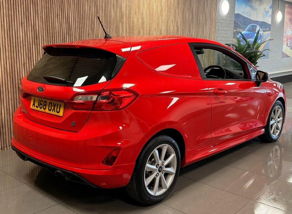 Ford Fiesta 1.5L Sport AJ68OXU Red #4