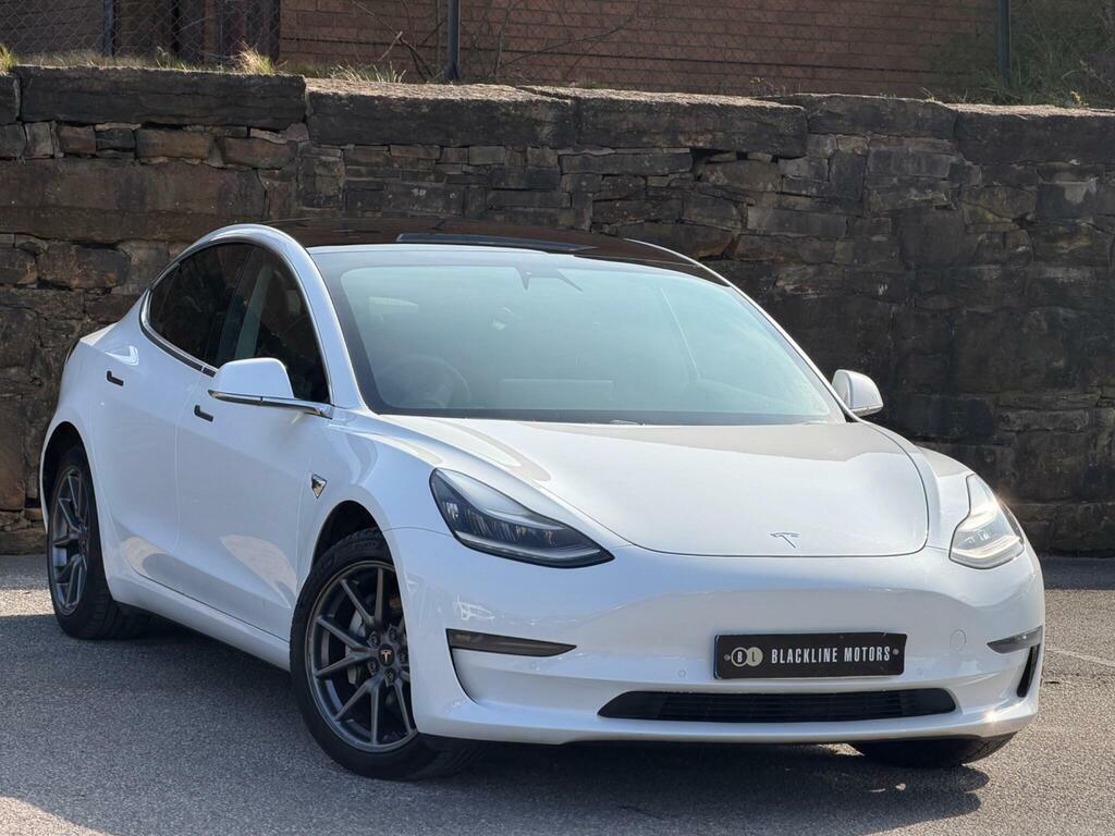 Tesla Model 3 Dual Motor Long Range 4Wde White