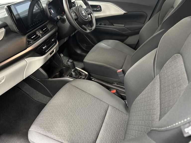 Suzuki Swift 1.2 Mild Hybrid Ultra Allgrip NK24VXE #3