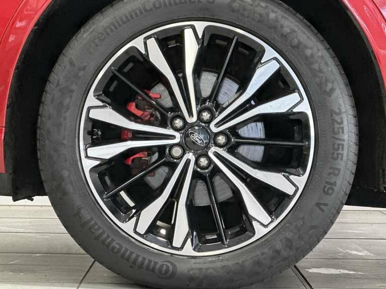 Ford Kuga 2.5 Phev St-line X Edition ND71OAG Red #5