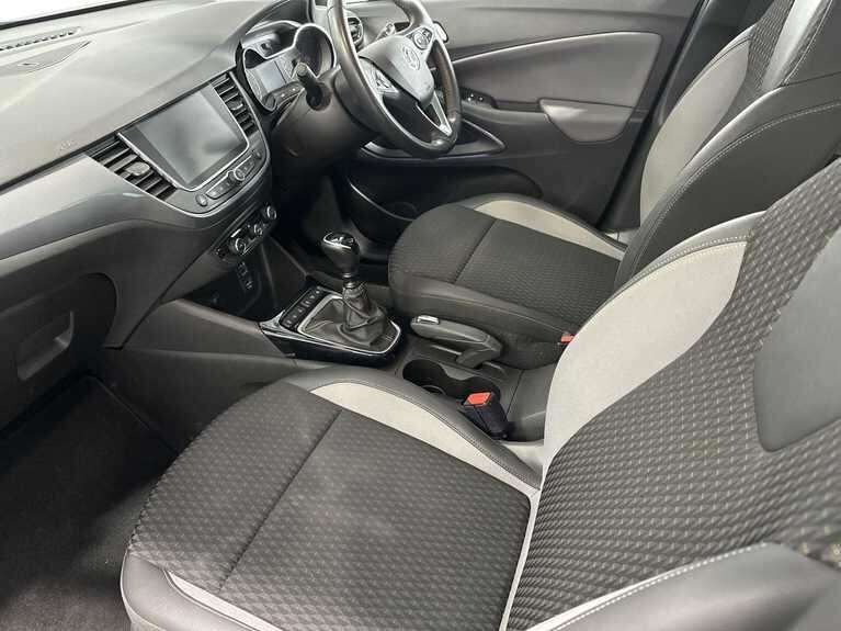 Vauxhall Crossland X 1.2T 130 Elite Nav DL70CZG  #3