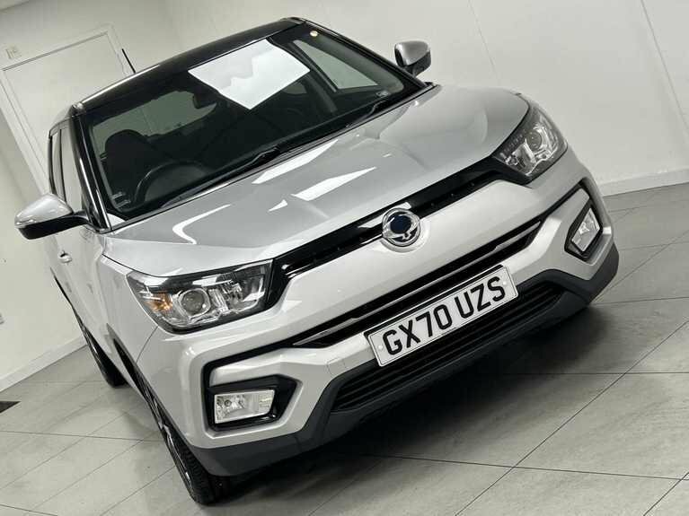 SsangYong Tivoli 1.6 D Le GX70UZS Silver #6