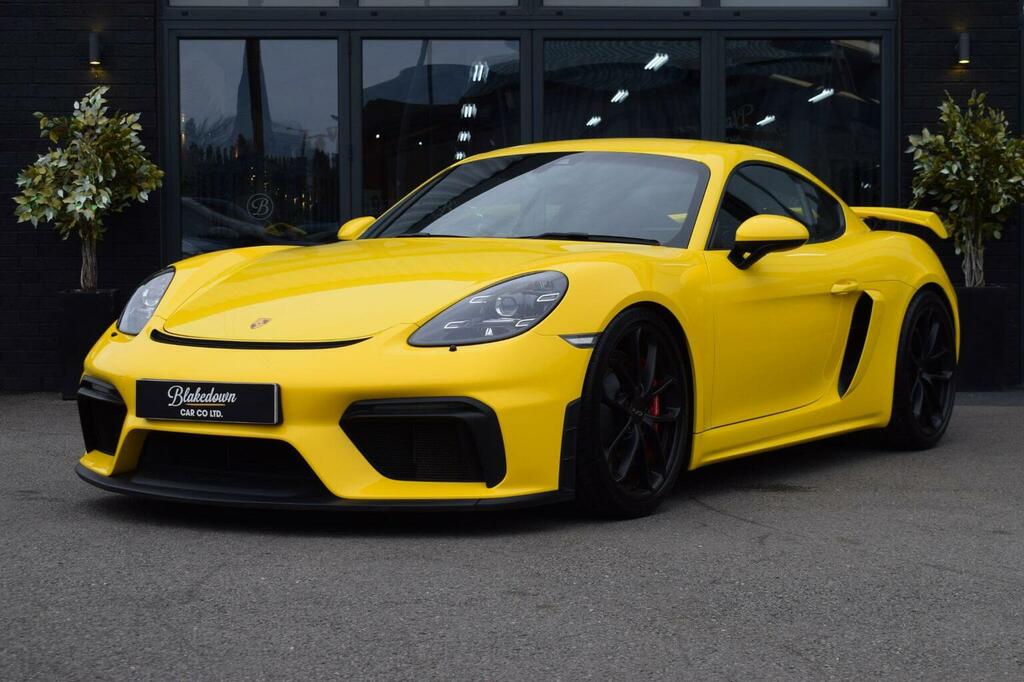 Porsche 718 Cayman Coupe 4.0 Gt4 Euro 6 Ss 202020 Yellow