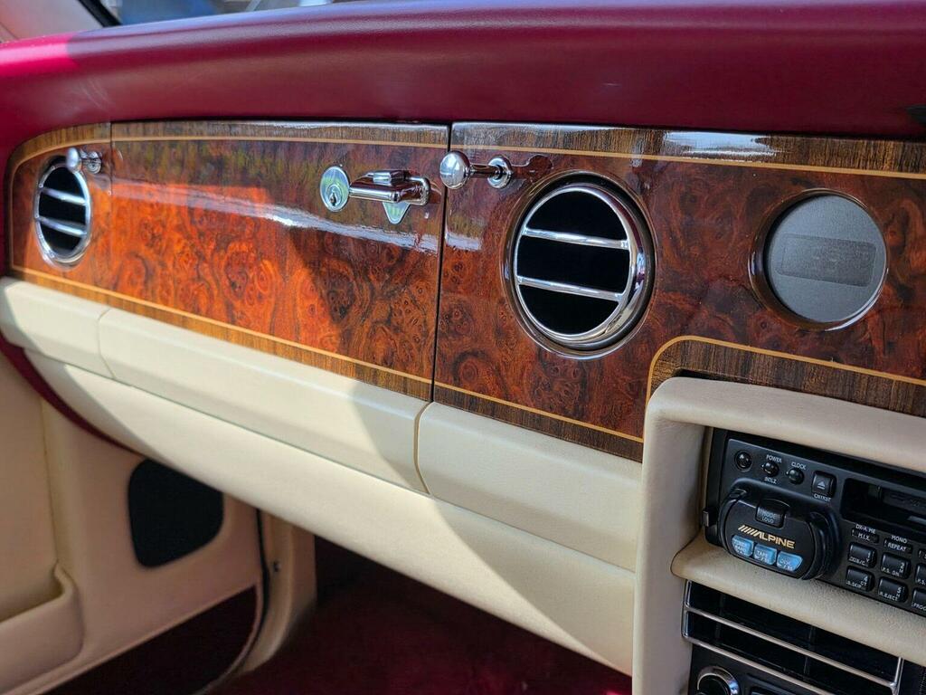 Rolls-Royce Silver Spirit 6.8 II 1990 Red #6