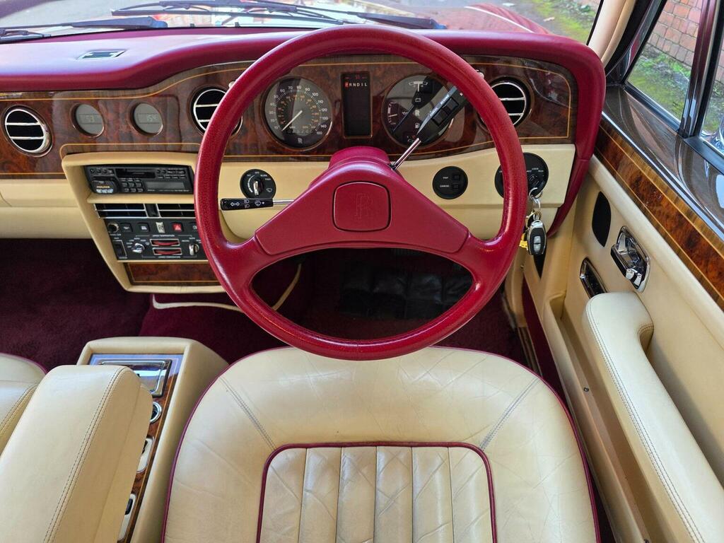 Rolls-Royce Silver Spirit 6.8 II 1990 Red #3