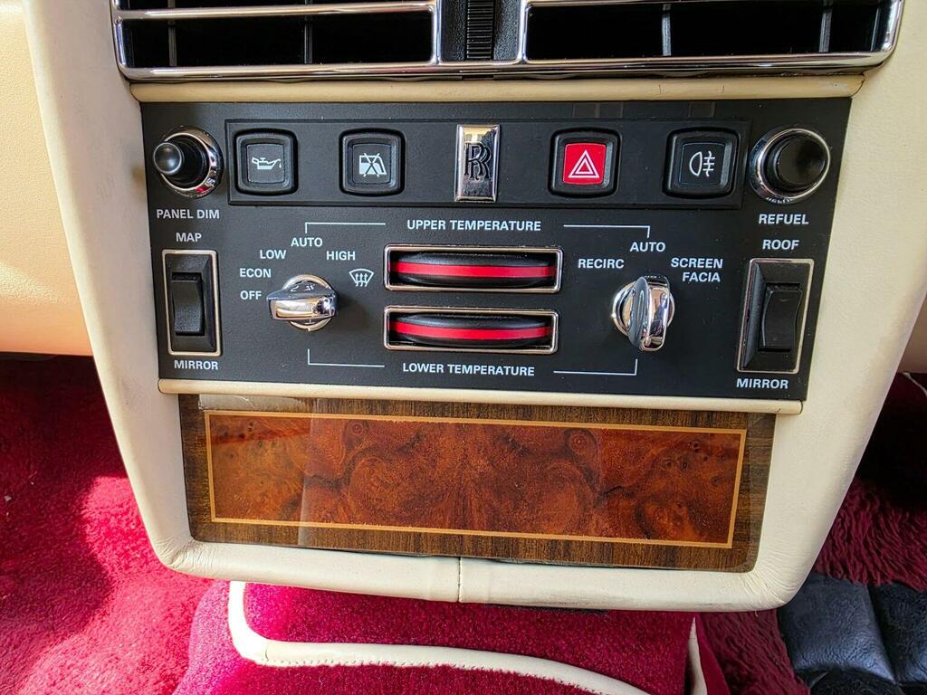 Rolls-Royce Silver Spirit II 4dr Auto Red #32