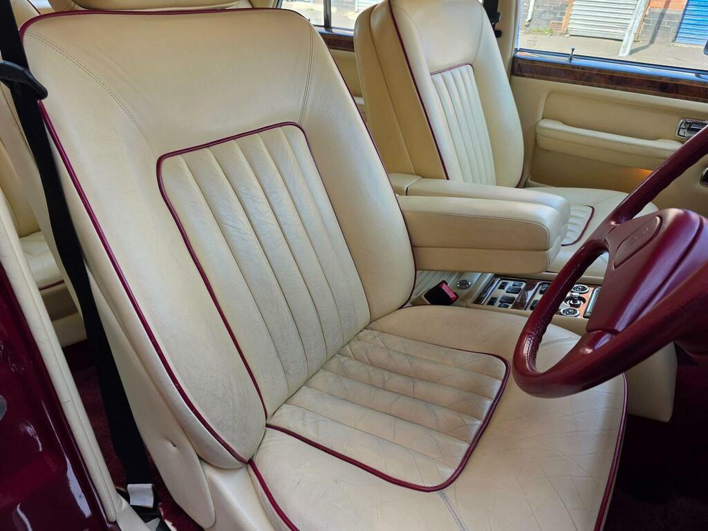 Rolls-Royce Silver Spirit II 4dr Auto Red #22