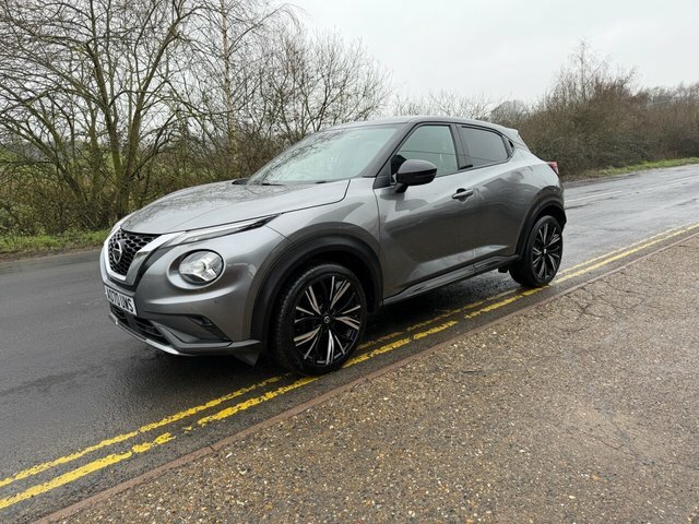 Nissan Juke 1.0 Dig-t Tekna Suv Euro 6 S S AO70UWS Grey