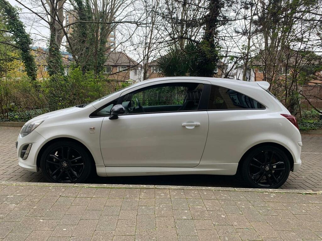 Vauxhall Corsa 1.2 16V Limited Edition Euro 5 201414 GM14SZK White #4
