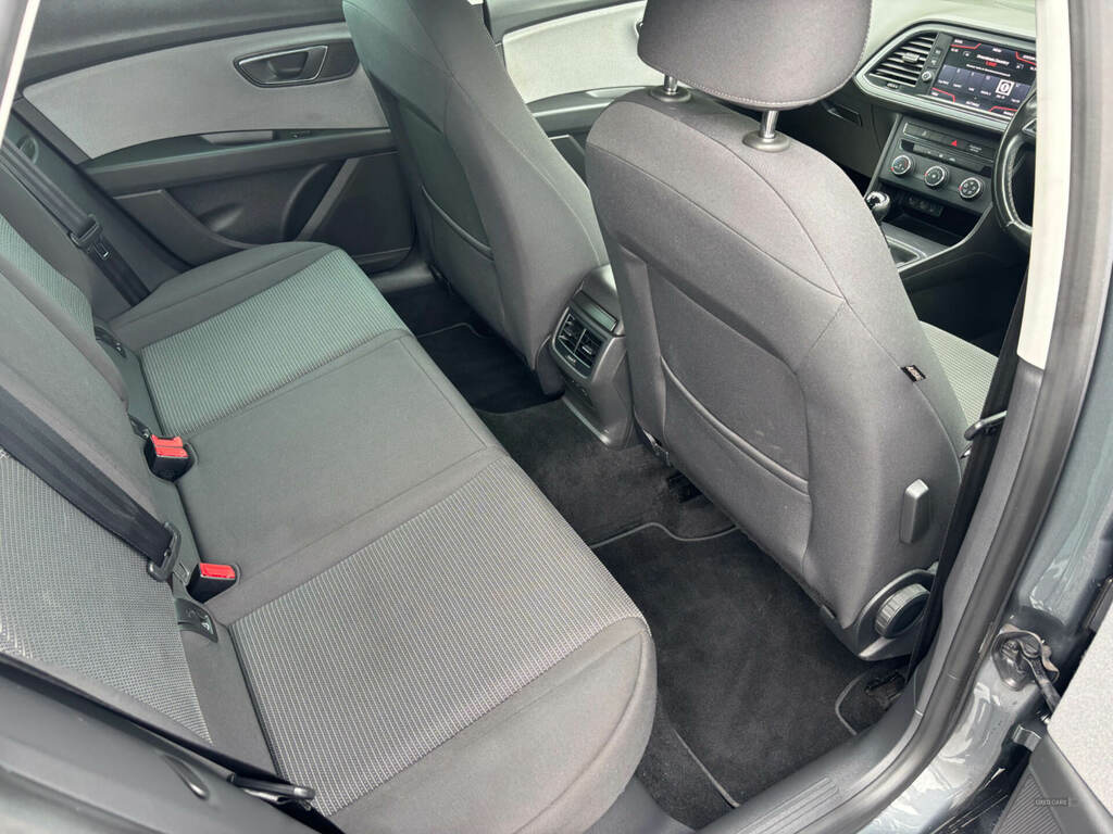 Seat Leon 1.6 Tdi Se Dynamic Technology BU18TZP Grey #4