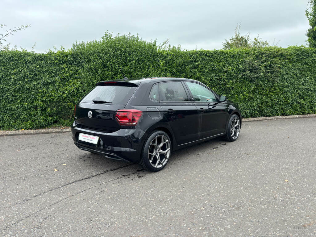 Volkswagen Polo 1.0 Tsi 95 Beats YM69ETD Black #2