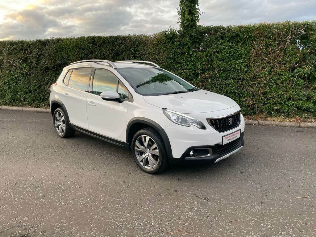 Peugeot 2008 1.5 Bluehdi 100 Allure 5 Speed White