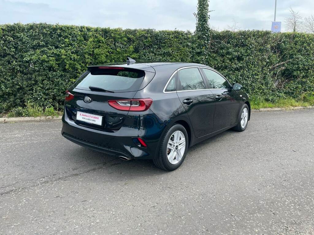 Kia Ceed 1.6 Crdi Isg 2 BV18NYT Black #2