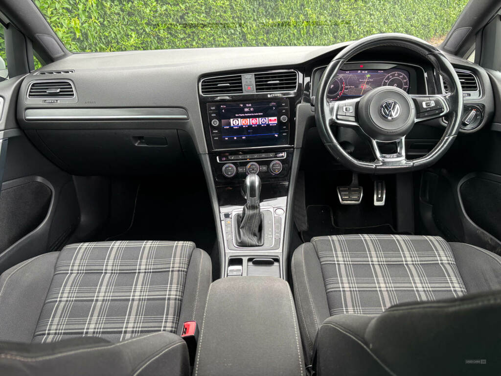 Volkswagen Golf 2.0 Tdi 184 Gtd Dsg NC19JZT White #6