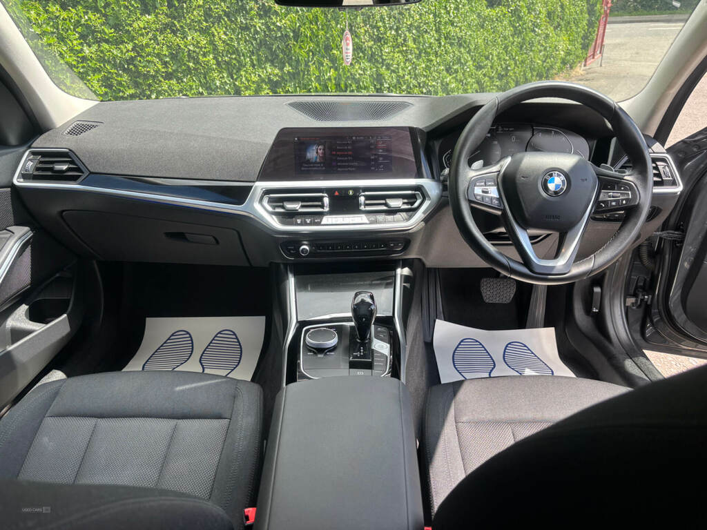 BMW 3 Series 320D Mht Se Step LL70YWB Grey #5