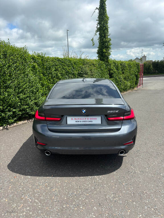 BMW 3 Series 320D Mht Se Step LL70YWB Grey #3