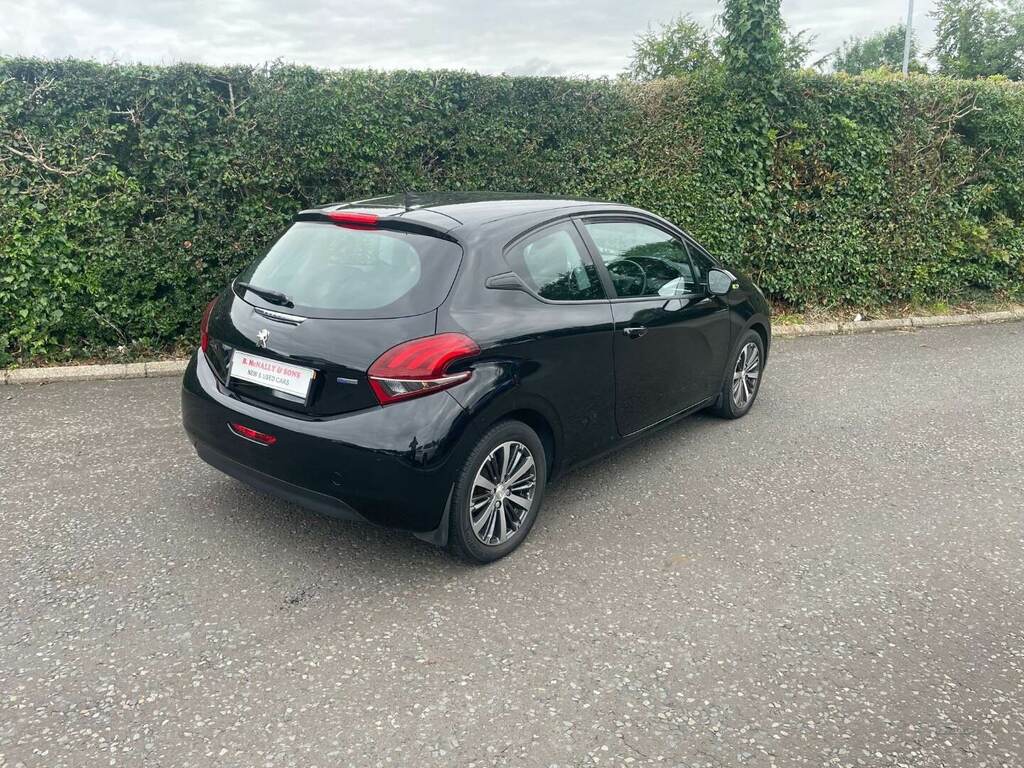 Peugeot 208 1.2 Puretech Active Design Lime NA66ABK Black #3