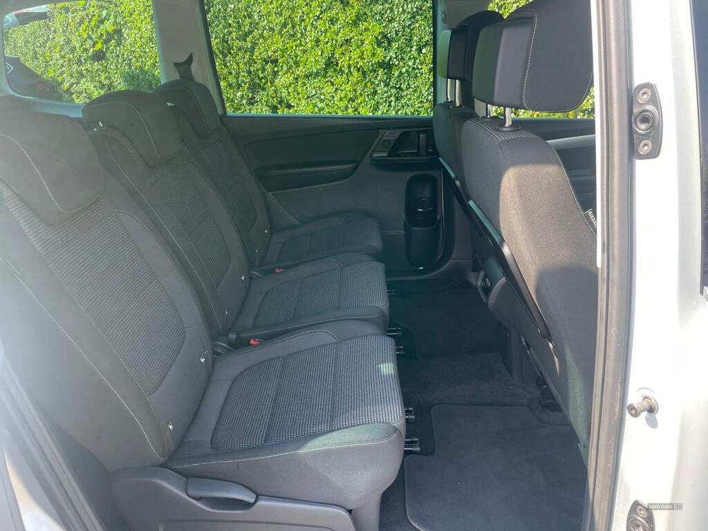 Volkswagen Sharan 2.0 Tdi Scr 150 Se Nav Dsg Silver #6