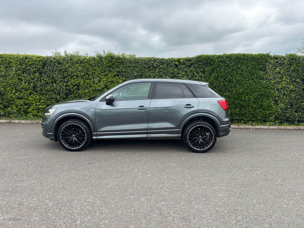 Audi Q2 30 Tdi Black Edition PGZ4581 Grey #3