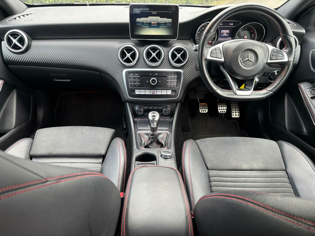 Mercedes-Benz A Class A200d Amg Line VE16FLF Black #5
