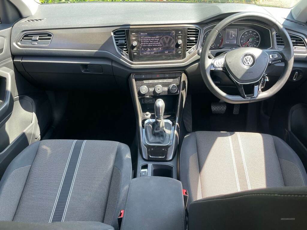 Volkswagen T-Roc 1.5 Tsi Evo Design Dsg Grey #4