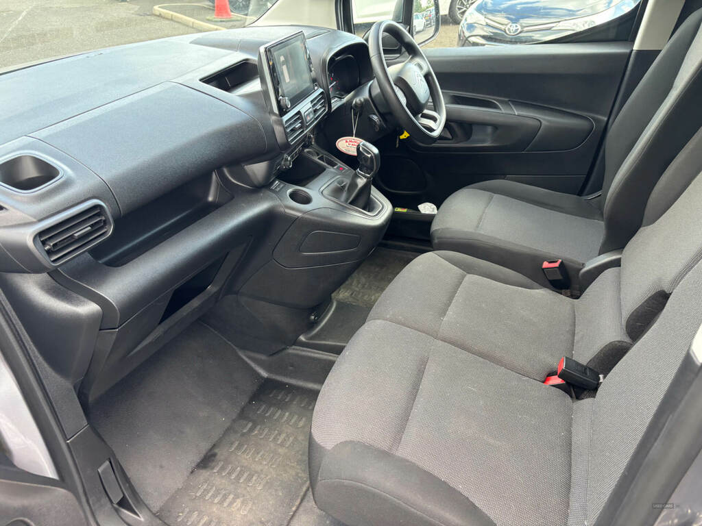 Citroen Berlingo 1.5 Bluehdi 1000Kg Enterprise 100Ps OE70OFY Grey #4