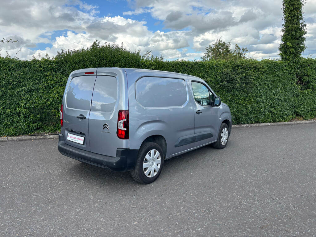 Citroen Berlingo 1.5 Bluehdi 1000Kg Enterprise 100Ps OE70OFY Grey #2