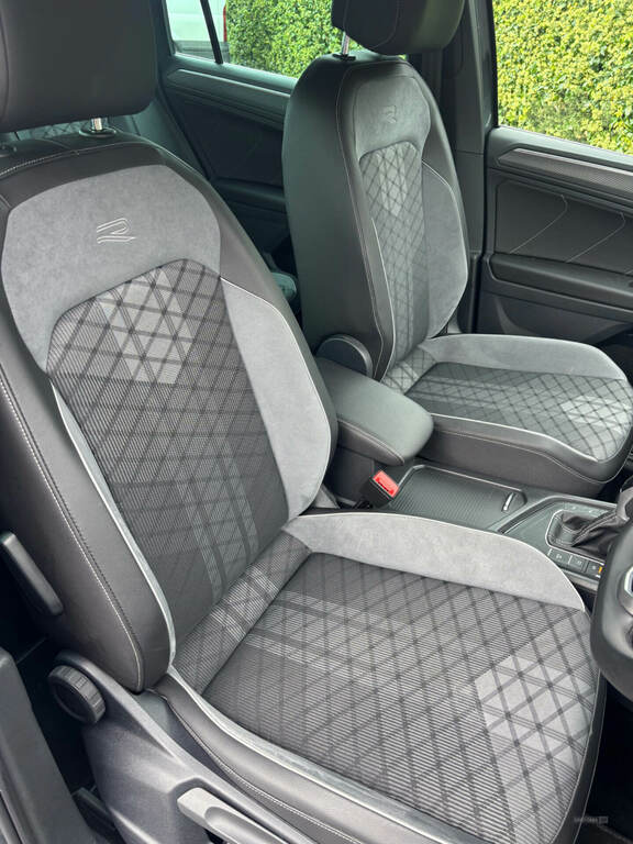 Volkswagen Tiguan 1.5 Tsi 150 R-line Edition Dsg CJ23NVY Grey #6