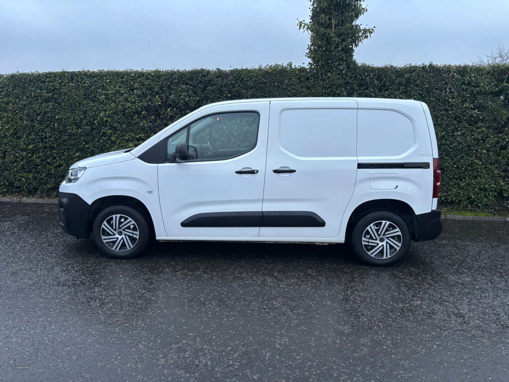 Citroen Berlingo 1.5 Bluehdi 650Kg X 75Ps YHZ1767 White #2