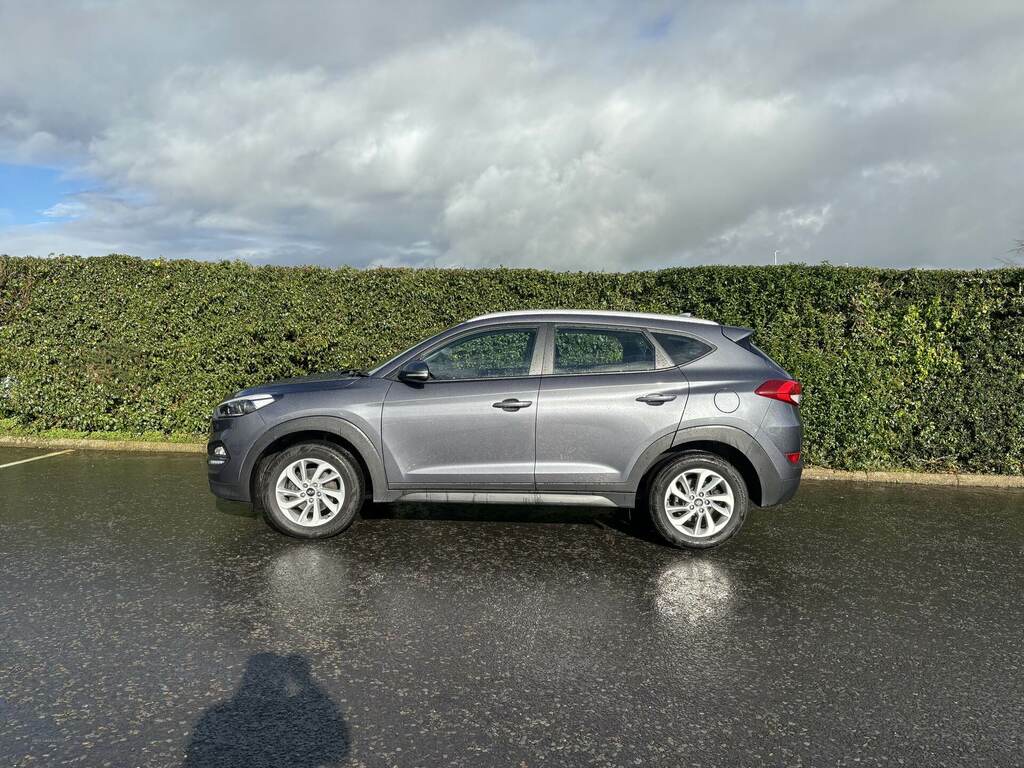Hyundai Tucson 1.7 Crdi Blue Drive Se 2Wd Grey #2