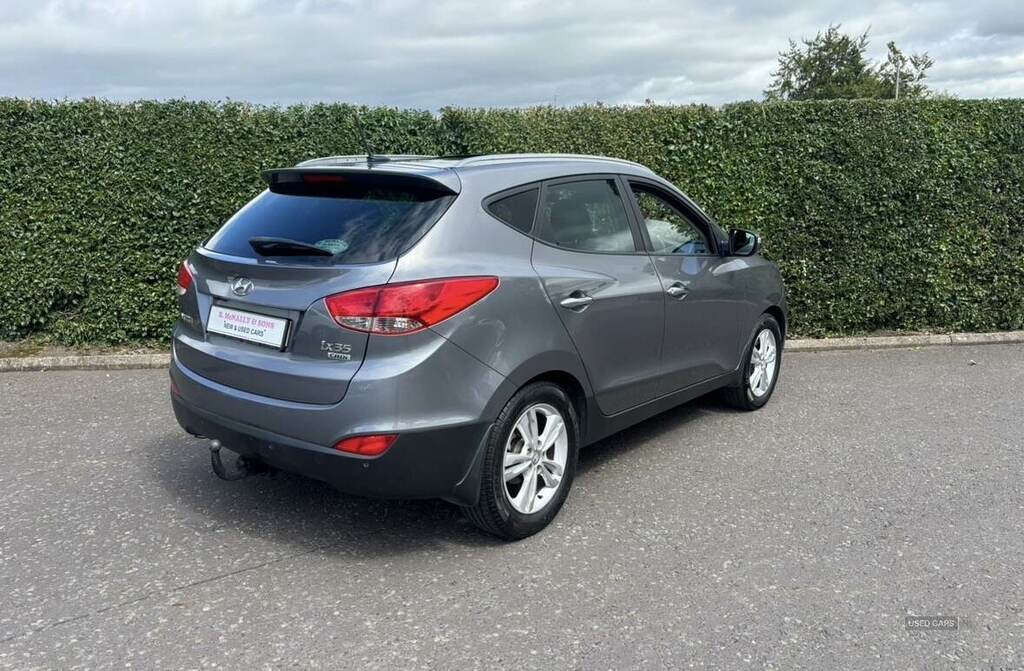 Hyundai Ix35 1.7 Crdi Premium 2Wd TNZ1619 Grey #3