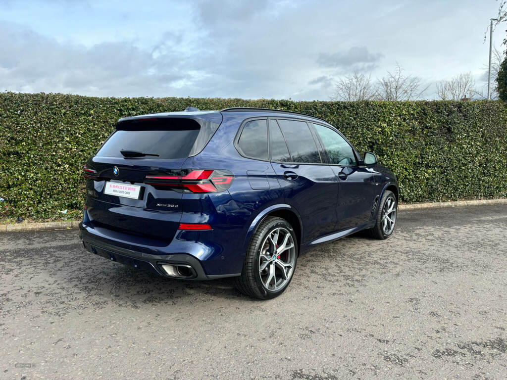 BMW X5 Xdrive30d Mht M Sport YB23ZGL Blue #3