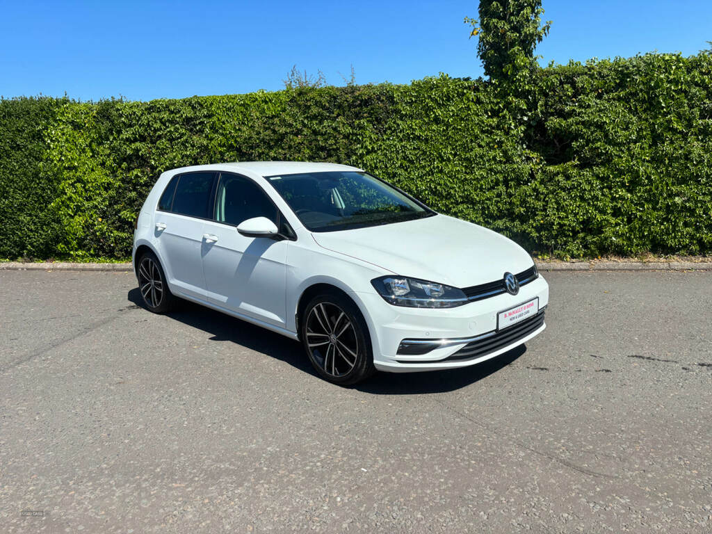 Volkswagen Golf 1.6 Tdi Match White