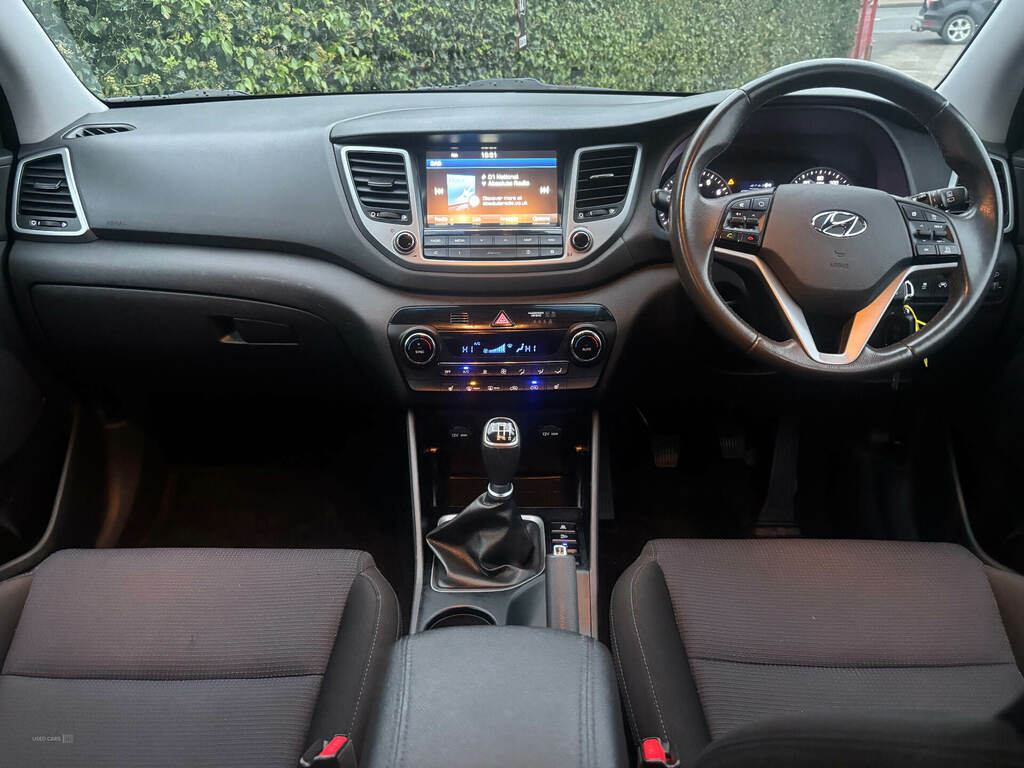 Hyundai Tucson 1.6 Gdi Blue Drive Se Nav 2Wd HGZ9285 Grey #5