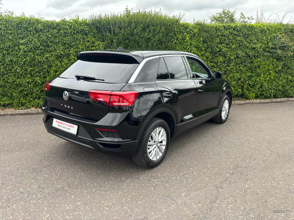 Volkswagen T-Roc 1.6 Tdi S MF69KHG Black #2